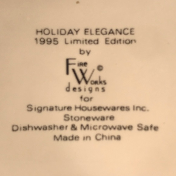 Set Of 4 Vintage Christmas Classics Mugs 1995 12Oz. Limited Edition - Picture 8 of 12